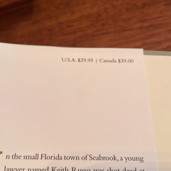 John Grisham The Guardians hardcover book - Picture 6 of 6